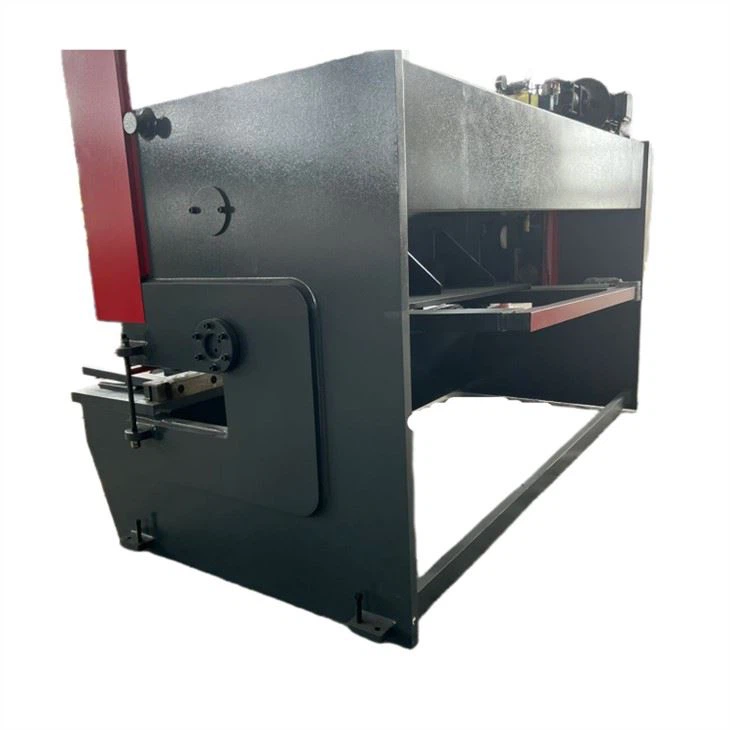 CNC shearing machine 3